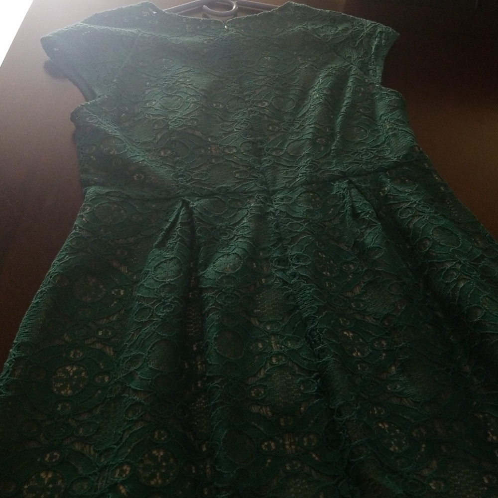 Dress - Picture 2 of 3